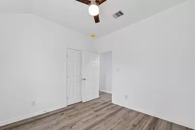 7725 Hoffman Street #A B, Houston, TX 77016 - Photo 7