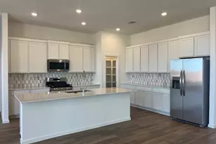 2711 Pne Blf Dr, Rosenberg, TX 77469 - Photo 3