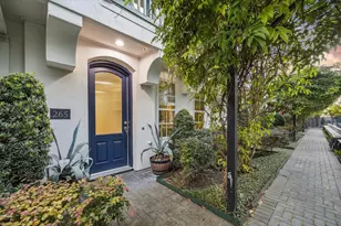 265 E 27th St, Houston, TX 77008 - Photo 21