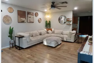 1255 S Gustan Street, Sour Lake, TX 77659 - Photo 3