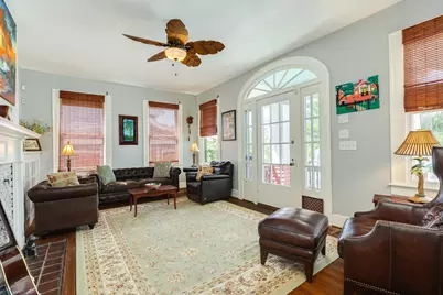 3911 Avenue R 1/2, Galveston, TX 77550 - Photo 7