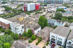 918 Knox St, Houston, TX 77007 - Photo 31