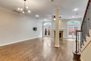 918 Knox St, Houston, TX 77007 - Photo 9