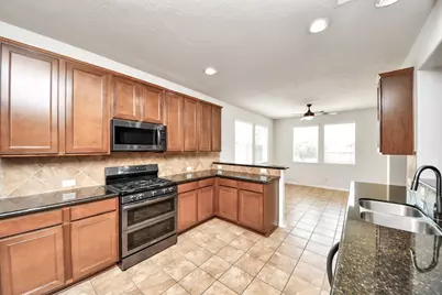 704 White Oak Pointe, League City, TX 77573 - Photo 19