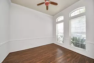 704 White Oak Pointe, League City, TX 77573 - Photo 7