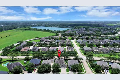 704 White Oak Pointe, League City, TX 77573 - Photo 3