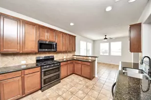 704 White Oak Pointe, League City, TX 77573 - Photo 17