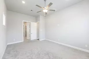 13719 Tranquila Vis Dr, Cypress, TX 77433 - Photo 29