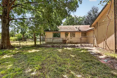 13917 Ambrose Street, Houston, TX 77045 - Photo 29