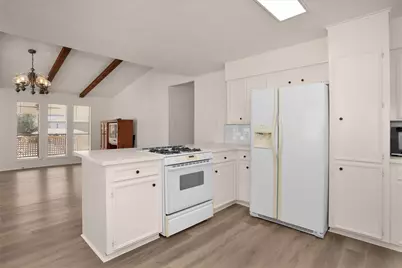 539 Pompano Street, Bayou Vista, TX 77563 - Photo 15