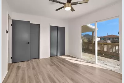 539 Pompano Street, Bayou Vista, TX 77563 - Photo 17