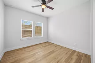 7625 De Priest St, Houston, TX 77088 - Photo 11