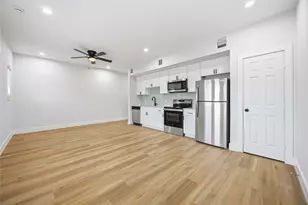 7625 De Priest St, Houston, TX 77088 - Photo 7