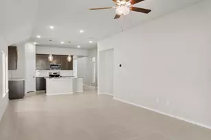 1068 Shl Crk Trl, Conroe, TX 77304 - Photo 11