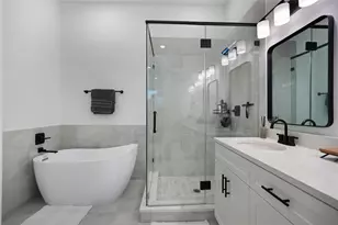 9902 Clark Rd, Houston, TX 77076 - Photo 11