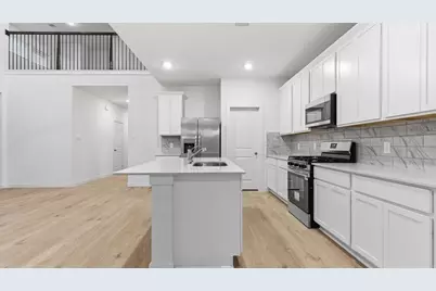 31130 Winchester Falls Court, Fulshear, TX 77441 - Photo 7