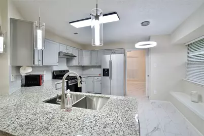 16514 Camino Del Sol Drive, Houston, TX 77083 - Photo 27