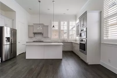2613 Maxroy Street, Houston, TX 77007 - Photo 5
