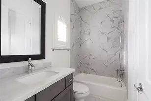 2613 Maxroy St, Houston, TX 77007 - Photo 27