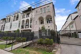 2613 Maxroy St, Houston, TX 77007 - Photo 41