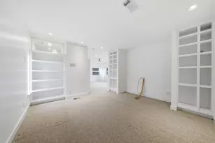 7002 Newcastle St, Bellaire, TX 77401 - Photo 27