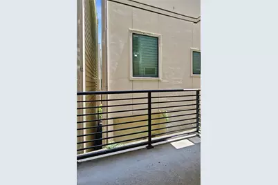 4819 Caroline Street #111, Houston, TX 77004 - Photo 11