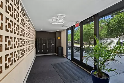 4819 Caroline Street #111, Houston, TX 77004 - Photo 5