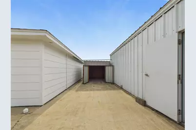 1236 County Road 634, Alvin, TX 77511 - Photo 43