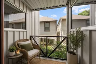 1716 W Dallas St, Houston, TX 77019 - Photo 17