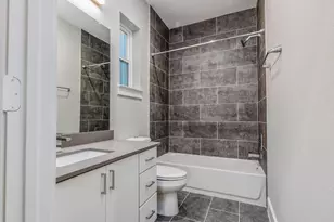 8409 Hempstead Rd, Houston, TX 77008 - Photo 11