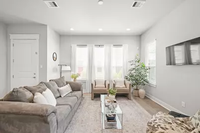 4466 W Tidwell Road, Houston, TX 77091 - Photo 7