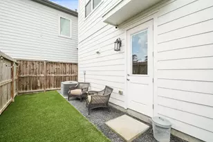 4466 W Tidwell Rd, Houston, TX 77091 - Photo 41