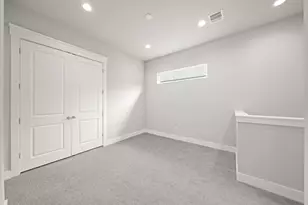 4466 W Tidwell Rd, Houston, TX 77091 - Photo 19