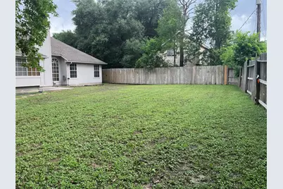 11302 Meadowchase Drive, Houston, TX 77065 - Photo 21