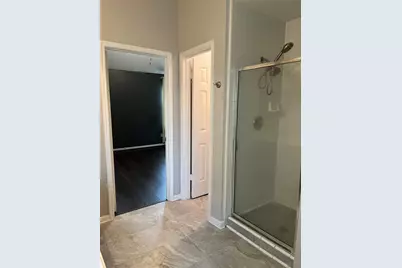 11302 Meadowchase Drive, Houston, TX 77065 - Photo 15