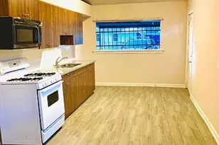7339 Mountbatten Rd, Houston, TX 77033 - Photo 17