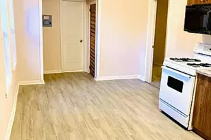 7339 Mountbatten Rd, Houston, TX 77033 - Photo 21