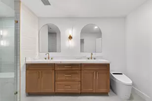 4009 Omeara Dr, Houston, TX 77025 - Photo 31