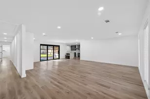 4009 Omeara Dr, Houston, TX 77025 - Photo 13