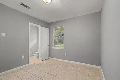 9318 Linda Vista Road, Houston, TX 77078 - Photo 27