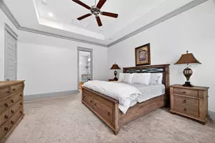 2072 Laurie Darlin Dr, Conroe, TX 77384 - Photo 13