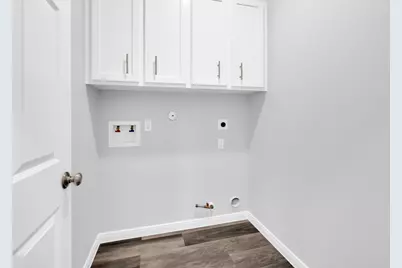 915 Oak Grove Street, La Porte, TX 77571 - Photo 15