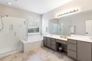 51 Silver Bayou Ct, Conroe, TX 77384 - Photo 23