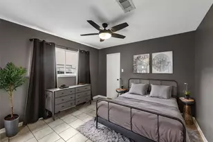 622 S Rivershire Dr, Conroe, TX 77304 - Photo 33