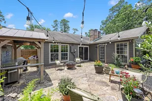 622 S Rivershire Dr, Conroe, TX 77304 - Photo 5