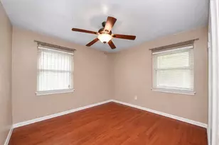 2914 Dragonwick Dr, Houston, TX 77045 - Photo 3