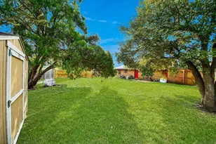 2914 Dragonwick Dr, Houston, TX 77045 - Photo 29