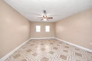 2914 Dragonwick Dr, Houston, TX 77045 - Photo 25