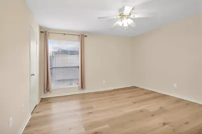 938 Memorial Village Drive #39, Houston, TX 77024 - Photo 17