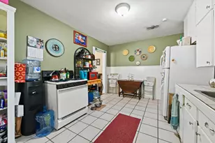 152 Willow St, Humble, TX 77338 - Photo 5